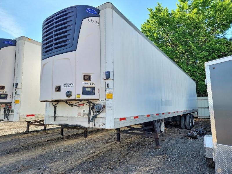 2017 Utility Vs2ra VIN 1UYVS248XH6071504 COPART salvage auction — NORMAL WEAR, FL - CERTIFICATE OF TITLE, sold $6,300 on 2026-10-09 (photo 2)
