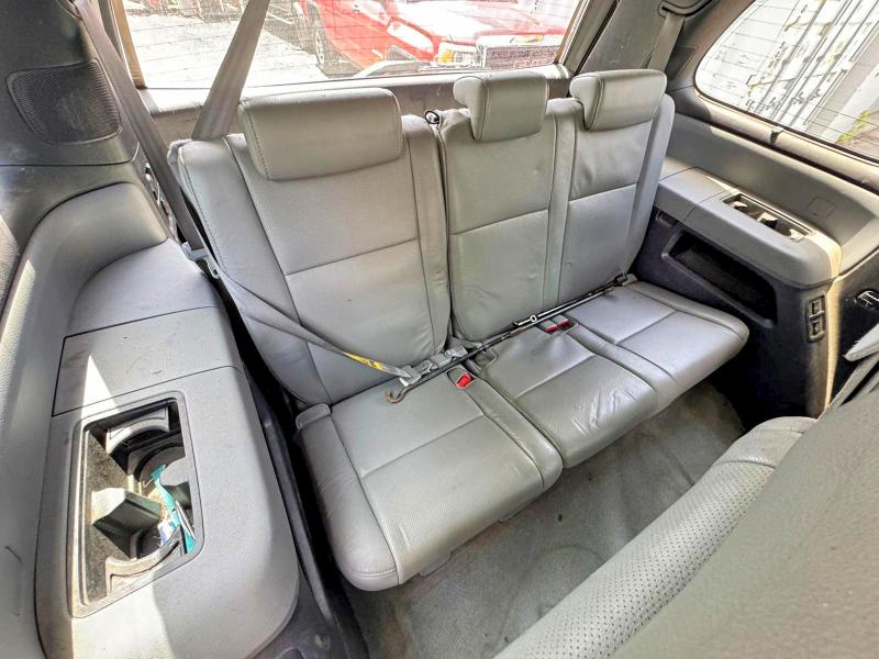 2010 Toyota Sequoia VIN 5TDDY5G18AS033686 COPART salvage auction — NORMAL WEAR, MA - CERTIFICATE OF TITLE (P), sold $4,900 on 2026-07-02 (photo 6)