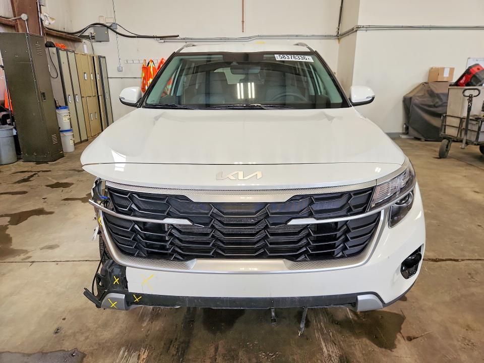 2025 Kia Seltos VIN KNDEPCAA6S7816487 COPART salvage auction — FRONT END, BV, sold $7,500 on 2026-08-13 (photo 5)