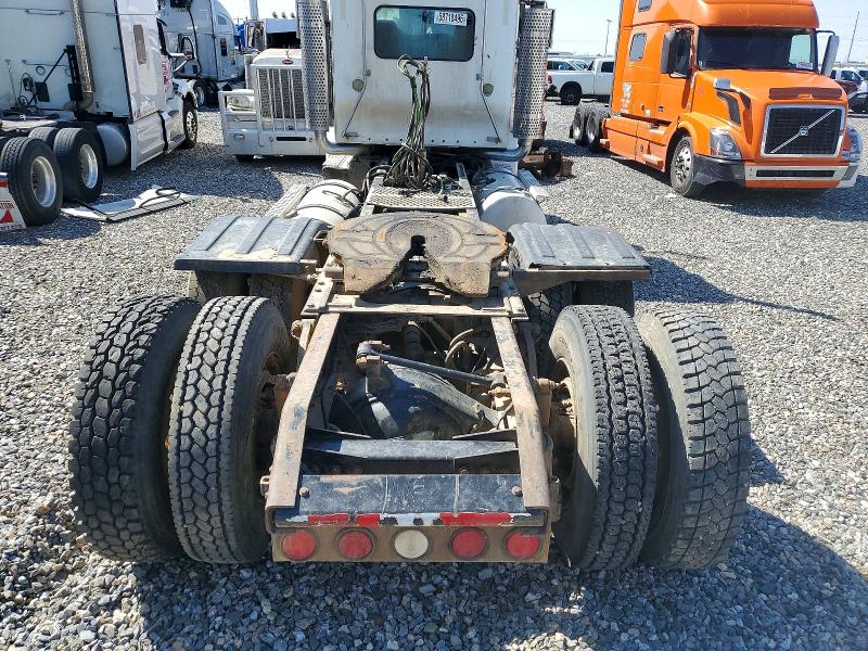 2007 Kenworth All other VIN 1XKDDB0X77J194775 COPART salvage auction — Burn Engine, PS, sold $15,000 on 2026-07-14 (photo 6)