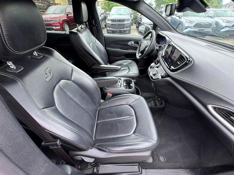 2023 Chrysler Pacifica VIN 2C4RC1BG4PR516926 COPART salvage auction — NORMAL WEAR, NJ - CERTIFICATE OF TITLE (P), sold $10,200 on 2026-07-18 (photo 5)