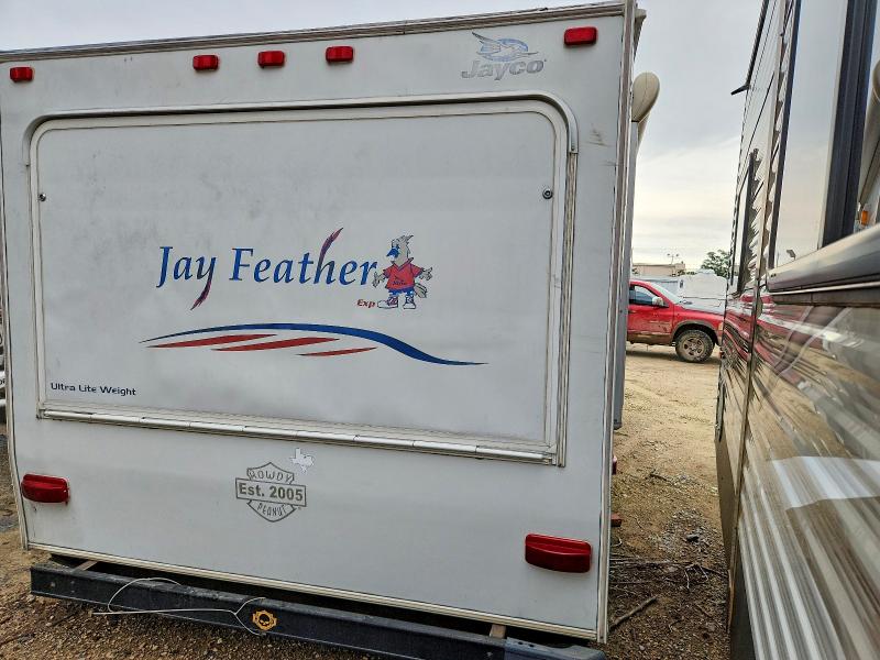 2008 Jayco jay Recreation VIN 1UJBJ02K881JB0154 COPART salvage auction — HAIL, KS - CERT OF TITLE-SALVAGE, sold $300 on 2026-07-23 (photo 4)
