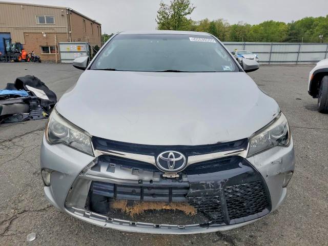 2017 Toyota Camry VIN 4T1BF1FK6HU371699 COPART salvage auction — STRIPPED, In - Certificate Of Title, sold $900 on 2026-07-09 (photo 5)