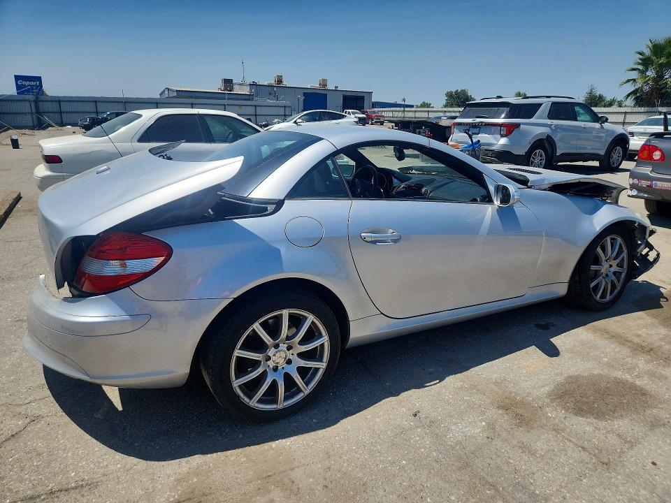 2008 Mercedes-benz Slk-class VIN WDBWK56F48F174464 COPART salvage auction — FRONT END, SC, sold $325 on 2026-07-10 (photo 3)