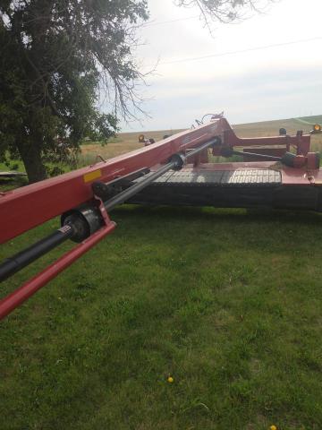 2025 Case ih All models VIN HBJDC165KRN283452 COPART salvage auction — FRAME DAMAGE, NE - BILL OF SALE, sold $15,900 on 2026-07-06 (photo 4)