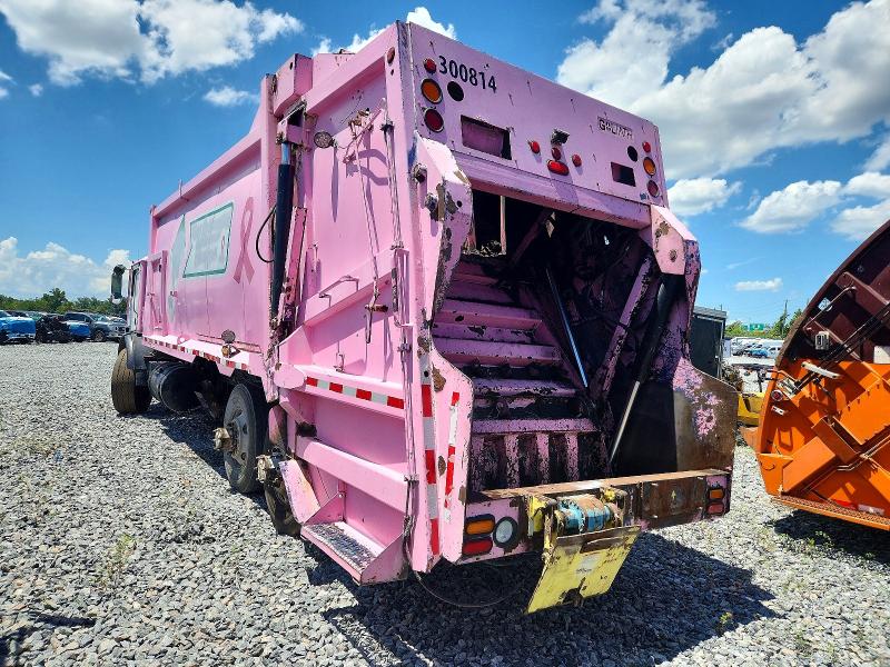 2010 Mack All other VIN 1M2AV02C1AM005601 COPART salvage auction — MINOR DENT/SCRATCHES, FL - CERTIFICATE OF DESTRUCTION, sold $2,300 on 2026-07-09 (photo 3)