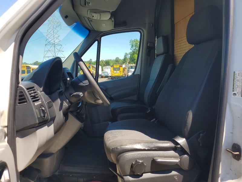 2007 Freightliner Sprinter VIN WDYPE845X75165740 COPART salvage auction — FRONT END, CT, sold $125 on 2026-08-04 (photo 7)