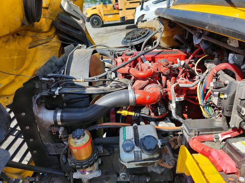 2018 Freightliner All other VIN 3ALACWFC9JDJH5176 COPART salvage auction — MINOR DENT/SCRATCHES, FL - CERTIFICATE OF TITLE, sold $2,850 on 2026-07-17 (photo 7)