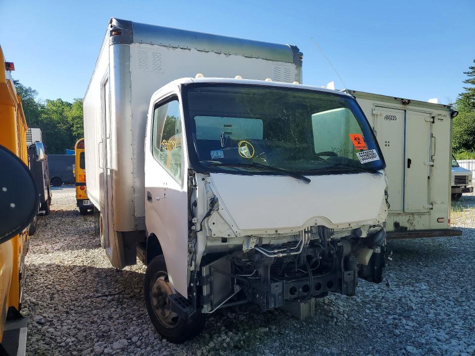 2017 Hino All other VIN JHHSDM2H5HK005814 COPART salvage auction — FRONT END, CT, sold $925 on 2026-07-08 (photo 4)