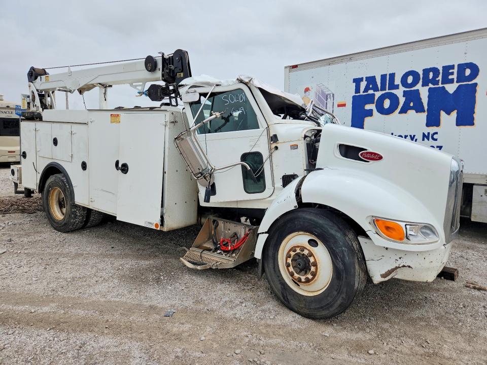 2018 Peterbilt All other VIN 2NP2HJ7XXJM459625 COPART salvage auction — ROOF, CT, sold $10,100 on 2026-07-07 (photo 4)