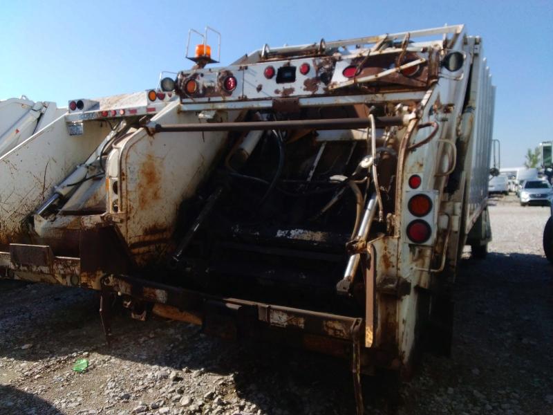 2001 Freightliner All other VIN 1FVABXBS41HJ95243 COPART salvage auction — STRIPPED, FL - CERTIFICATE OF DESTRUCTION (P), sold $225 on 2026-07-09 (photo 4)