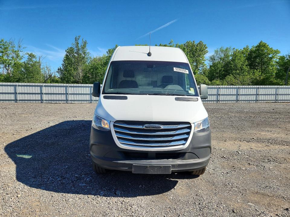 2021 Freightliner Sprinter 2500 VIN W2W4DCHY2MT052744 COPART salvage auction — SIDE, NY - CERTIFICATE OF TITLE (P), sold $9,300 on 2026-07-13 (photo 5)