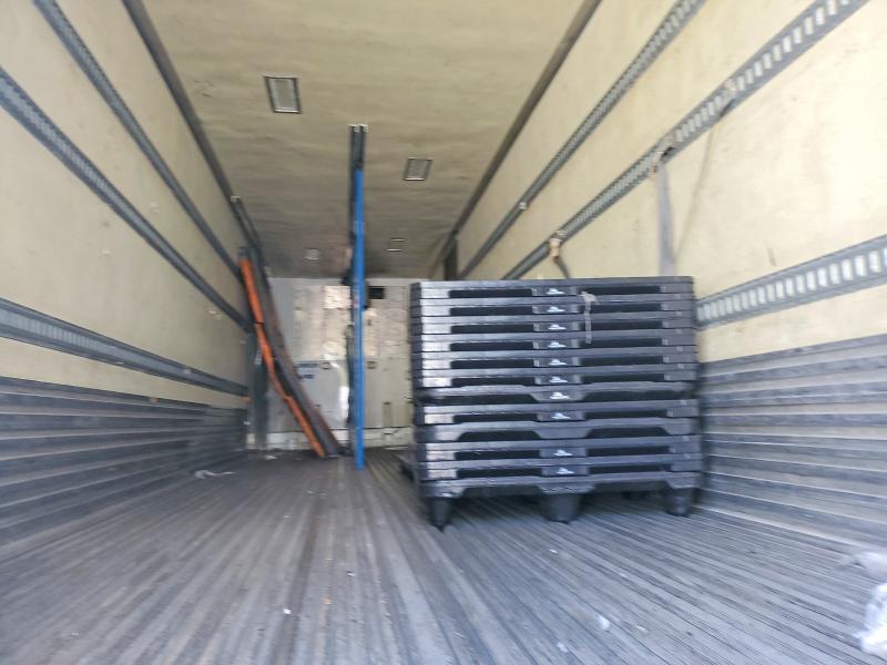 2015 Utility trailer Trailer VIN 1UYVS2349FM408803 COPART salvage auction — FRONT END, IL - DEALER ONLY CLEAN TITLE, sold $250 on 2026-07-28 (photo 6)