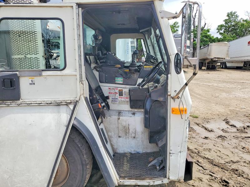 2009 Mack All other VIN 1M2AU02C79M003138 COPART salvage auction — FRONT END, VD, sold $1,500 on 2026-07-29 (photo 6)