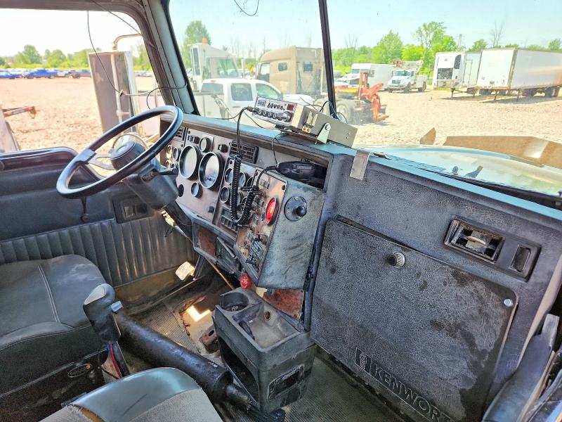 1999 Kenworth All other VIN 1NKDXUEX0XJ827302 COPART salvage auction — SIDE, PA - CERTIFICATE OF SALVAGE, sold $12,800 on 2026-07-08 (photo 5)