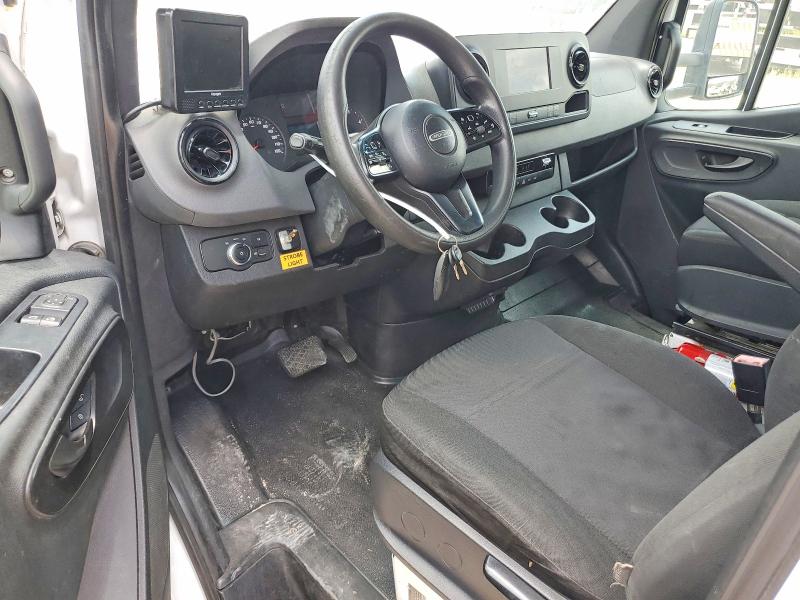 2019 Freightliner Sprinter VIN WDPPF4CD5KN038664 COPART salvage auction — MINOR DENT/SCRATCHES, LA - CERTIFICATE OF TITLE (P), sold $7,700 on 2026-07-14 (photo 8)