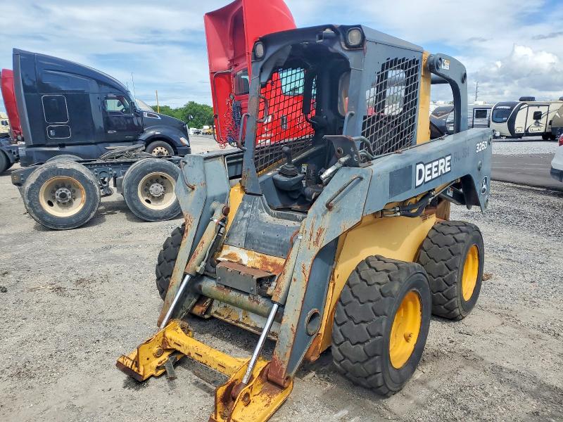 2010 John deere 326d VIN 1T0326DLCA0189596 COPART salvage auction — MINOR DENT/SCRATCHES, FL - BILL OF SALE, sold $4,250 on 2026-07-06 (photo 2)