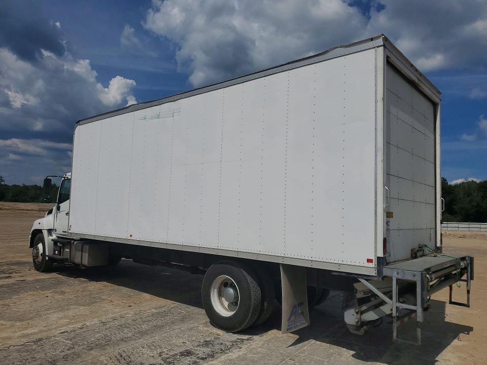 2019 Hino All other VIN 5PVNE8JV0K4S57025 COPART salvage auction — MINOR DENT/SCRATCHES, FL - CERTIFICATE OF TITLE, sold $16,700 on 2026-07-06 (photo 2)