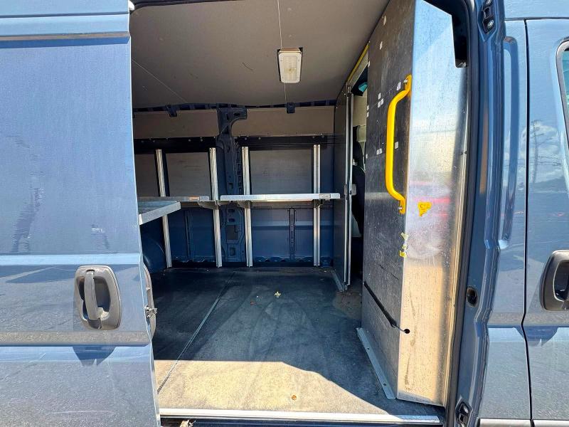 2020 Ram Promaster city VIN 3C6URVJG7LE107047 COPART salvage auction — NORMAL WEAR, NH - CERTIFICATE OF TITLE (P), sold $8,400 on 2026-07-22 (photo 5)