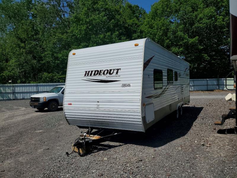 2011 Hornet VIN 4YDT26B2XB7200335 COPART salvage auction — VANDALISM, NY - MV-907A SALVAGE CERTIFICATE, sold $450 on 2026-07-06 (photo 2)