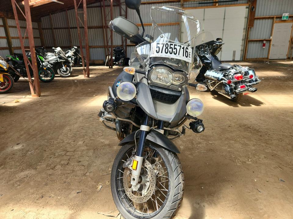 2008 BMW R VIN WB10390078ZT99022 COPART salvage auction — BURN, On - Permit Irrepairable, sold $1,250 on 2026-07-14 (photo 2)