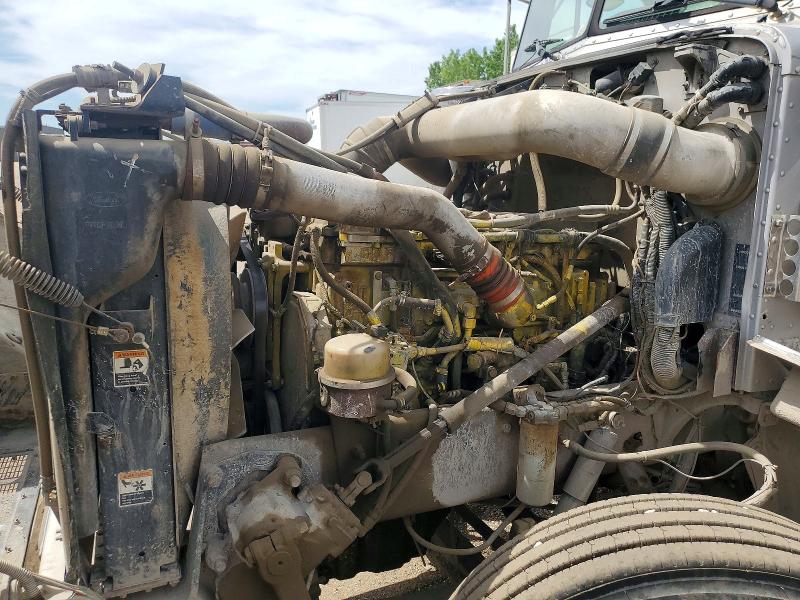 2004 Peterbilt All other VIN 1XPFDU9X14N824778 COPART salvage auction — REAR END, IL - SALVAGE CERTIFICATE, sold $4,850 on 2026-07-09 (photo 9)