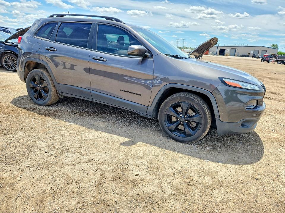2018 Jeep Cherokee VIN 1C4PJLDB4JD574264 COPART salvage auction — MINOR DENT/SCRATCHES, Wv - Certificate Of Title, sold $3,650 on 2026-07-02 (photo 4)