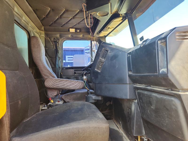 2010 Freightliner All models VIN 1FVHALCK3ADAV2965 COPART salvage auction — REAR END, TN - NON-REPAIRABLE CERTIFICATE, sold $6,200 on 2026-07-23 (photo 6)
