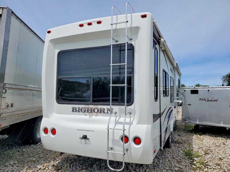 2011 Heart land M-3585 rl VIN 5SFBG3825BE222516 COPART salvage auction — WATER/FLOOD, NH - CERT OF TITLE-SALVAGE, sold $400 on 2026-07-28 (photo 4)