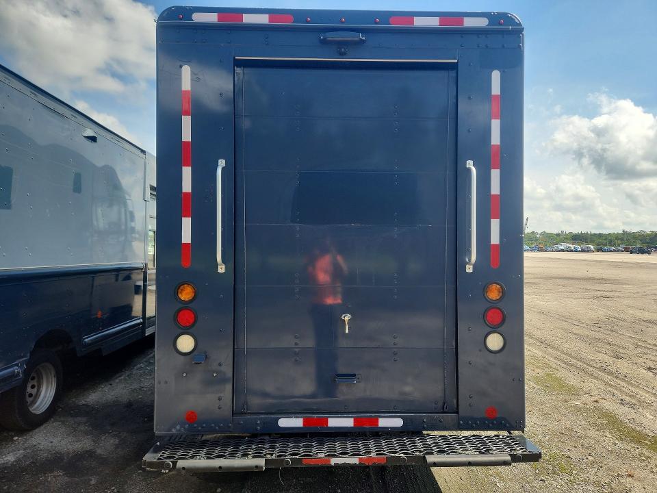 2020 Frht All other VIN 4UZAC2EA5LCMH7915 COPART salvage auction — ROOF, CT, sold $19,400 on 2026-07-07 (photo 6)