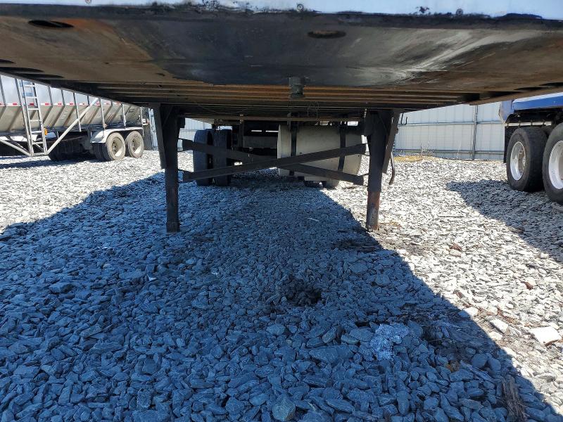 2009 Util Trailer VIN 1UYVS23269M647101 COPART salvage auction — FRONT END, CZ, sold $750 on 2026-07-28 (photo 8)
