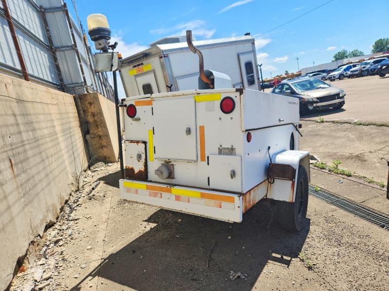 1999 Unkn Unknown VIN 1T9US0617WS055165 COPART salvage auction — MINOR DENT/SCRATCHES, BS, sold $125 on 2026-07-17 (photo 4)
