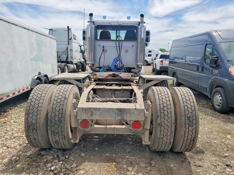 2004 Peterbilt All other VIN 1XPFDU9X14N824778 COPART salvage auction — REAR END, IL - SALVAGE CERTIFICATE, sold $4,850 on 2026-07-09 (photo 6)