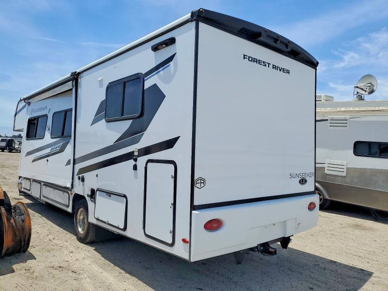 2026 Foresriver Econoline VIN 1FDXE4FN6TDD35041 COPART salvage auction — SIDE, CA - SALVAGE CERTIFICATE, sold $30,250 on 2026-07-23 (photo 3)