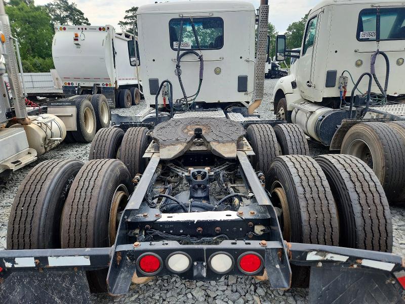2017 Kenworth All other VIN 1XKZDP9XXHJ168596 COPART salvage auction — NORMAL WEAR, NC - CERTIFICATE OF TITLE (P), sold $16,100 on 2026-07-07 (photo 6)