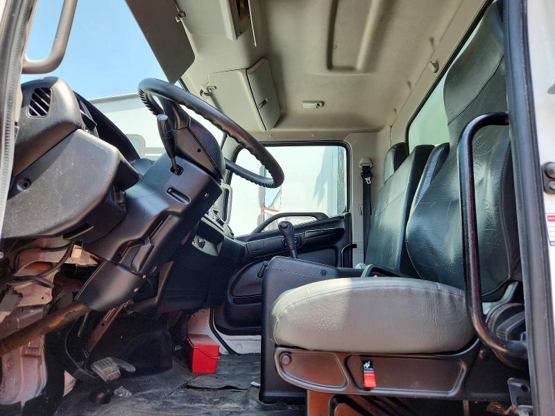 2020 Hino All other VIN 5PVNJ8JV5L4S76005 COPART salvage auction — MECHANICAL, CT, sold $70 on 2026-07-13 (photo 7)