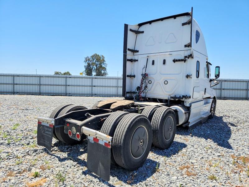 2020 Freightliner All other VIN 3AKJHHDR3LSMF1116 COPART salvage auction — MECHANICAL, CA - SALVAGE CERTIFICATE (P), sold $18,000 on 2026-07-28 (photo 4)