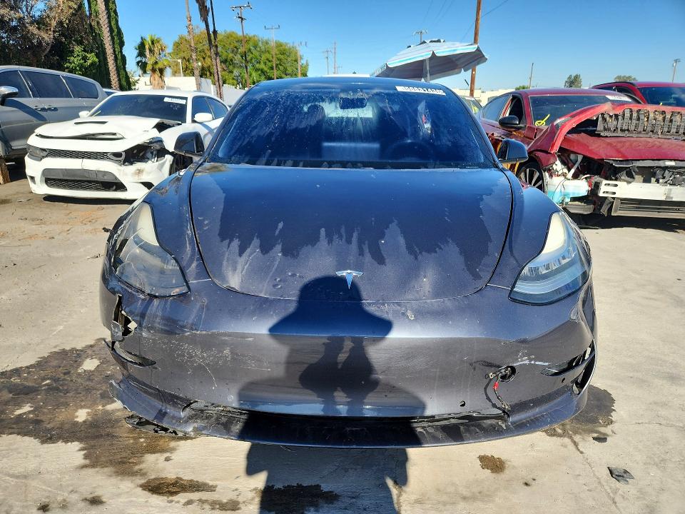 2018 Tesla Model 3 VIN 5YJ3E1EA5JF006840 COPART salvage auction — FRONT END, CA - CERTIFICATE OF TITLE, sold $2,700 on 2026-07-30 (photo 5)