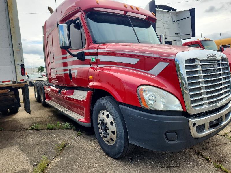 2013 Freightliner All other VIN 3AKJGLDR9DSFF2168 COPART salvage auction — MECHANICAL, OH - CERTIFICATE OF TITLE, sold $3,350 on 2026-08-11 (photo 1)