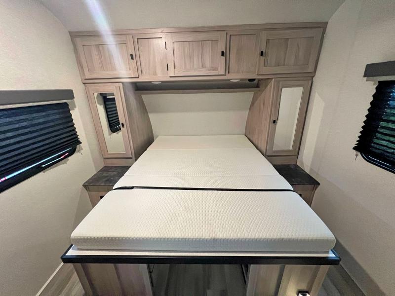 2023 Coachmen All models VIN 5ZT2SBTB7PS046174 COPART salvage auction — NORMAL WEAR, GA - CERTIFICATE OF TITLE (P), sold $4,650 on 2026-07-16 (photo 8)