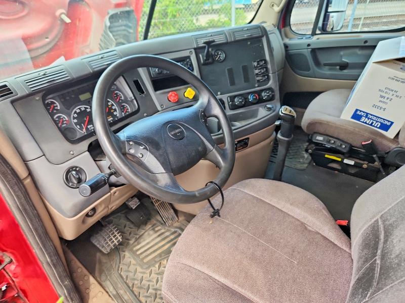2013 Freightliner All other VIN 3AKJGLDR9DSFF2168 COPART salvage auction — MECHANICAL, OH - CERTIFICATE OF TITLE, sold $3,350 on 2026-08-11 (photo 5)