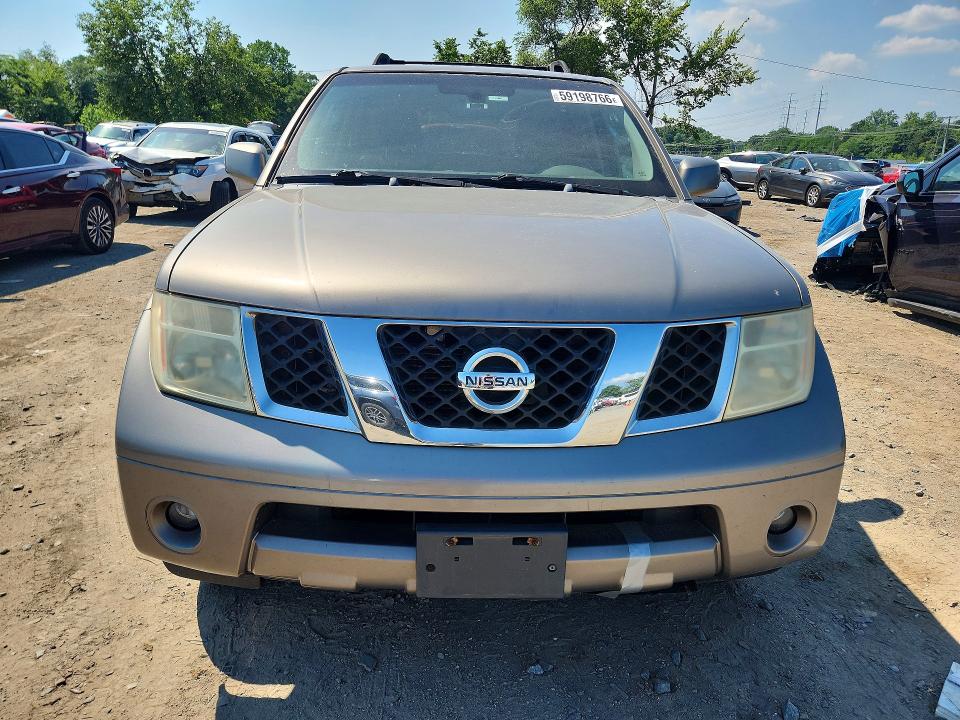 2005 Niss Pathfinder VIN 5N1AR18W35C768484 COPART salvage auction — MINOR DENT/SCRATCHES, CT, sold $550 on 2026-07-09 (photo 5)