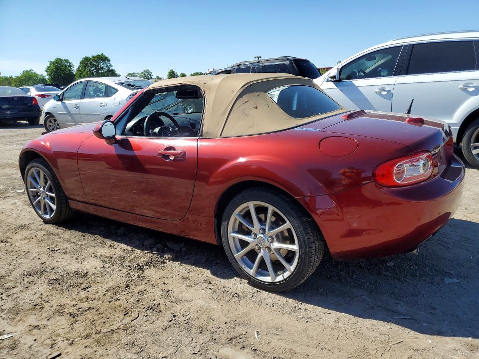 2010 Mazda Mx5 VIN JM1NC2EF9A0212984 COPART salvage auction — NORMAL WEAR, In - Certificate Of Title, sold $1,450 on 2026-07-13 (photo 2)