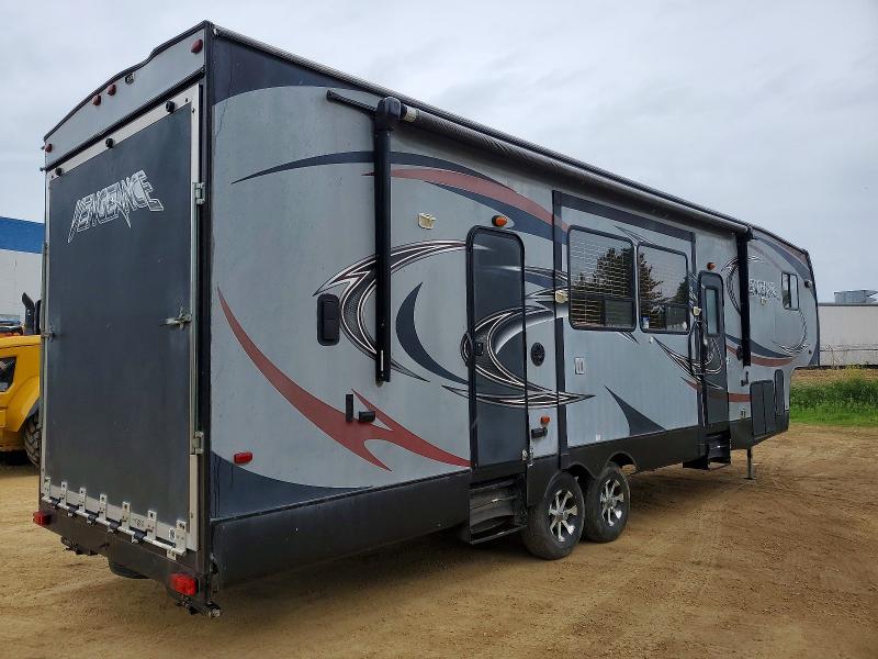 2013 Foresriver All models VIN 4X4FCTH20DY205442 COPART salvage auction — MINOR DENT/SCRATCHES, IL - CERTIFICATE OF TITLE, sold $2,100 on 2026-07-28 (photo 4)