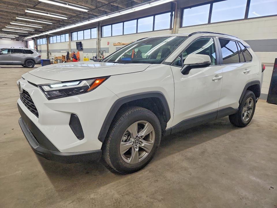2024 Toyota Rav4 VIN 2T3P1RFV5RC426912 COPART salvage auction — HAIL, Fl - Certificate Of Title (P), sold $19,700 on 2026-07-30 (photo 1)