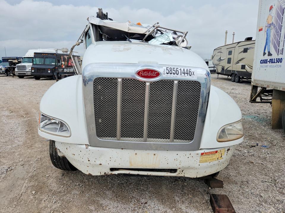 2018 Peterbilt All other VIN 2NP2HJ7XXJM459625 COPART salvage auction — ROOF, CT, sold $10,100 on 2026-07-07 (photo 5)
