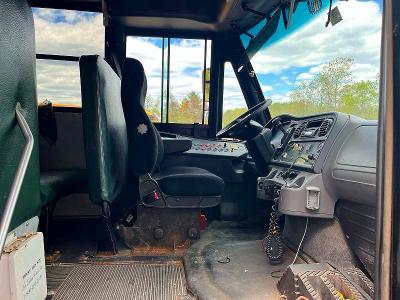 2015 Freightliner All other VIN 4UZABRDU8FCFW9555 COPART salvage auction — NORMAL WEAR, CT, sold $1,050 on 2026-07-09 (photo 5)