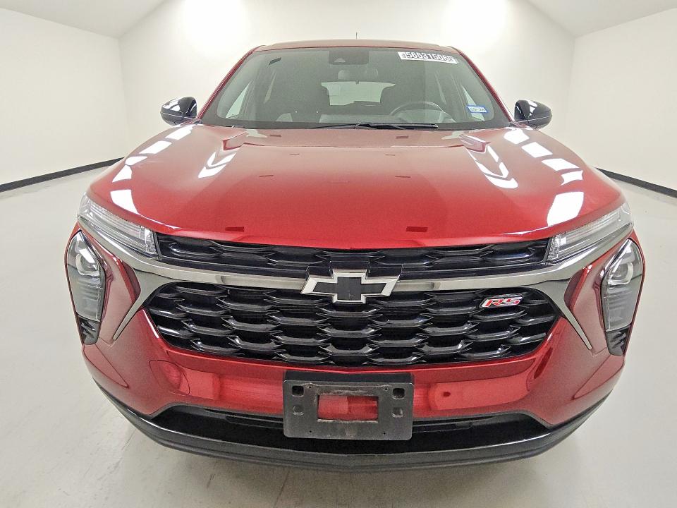 2025 Chevrolet Trax VIN KL77LGEP2SC100331 COPART salvage auction — MINOR DENT/SCRATCHES, Tx - Certificate Of Title, sold $18,800 on 2026-07-30 (photo 5)
