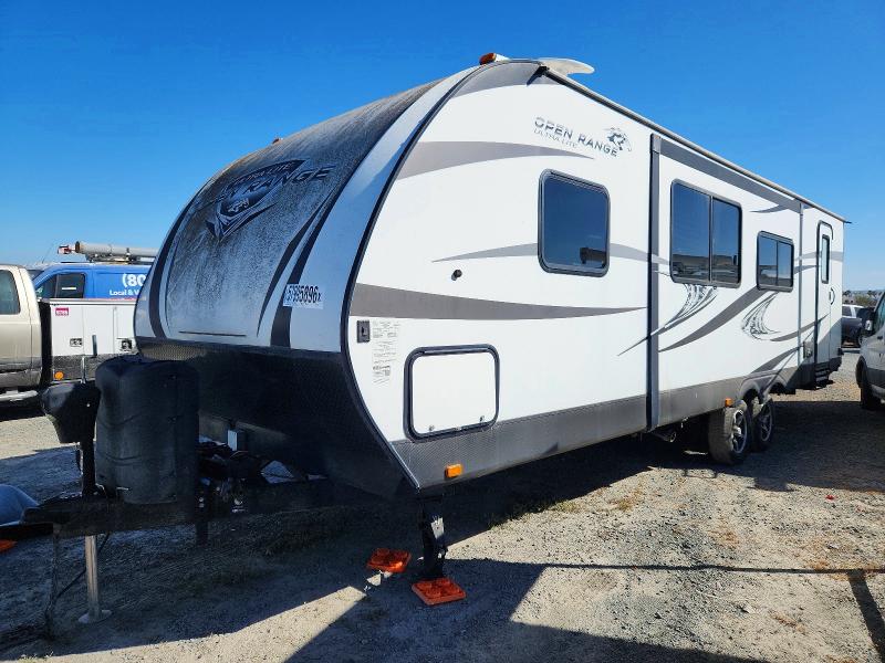 2018 Highland ridge Open range VIN 58TBH0BPXJ3UG3573 COPART salvage auction — MINOR DENT/SCRATCHES, CA - DIS/DLR/EXP ONLY CLEAN TITLE, sold $8,500 on 2026-07-21 (photo 2)