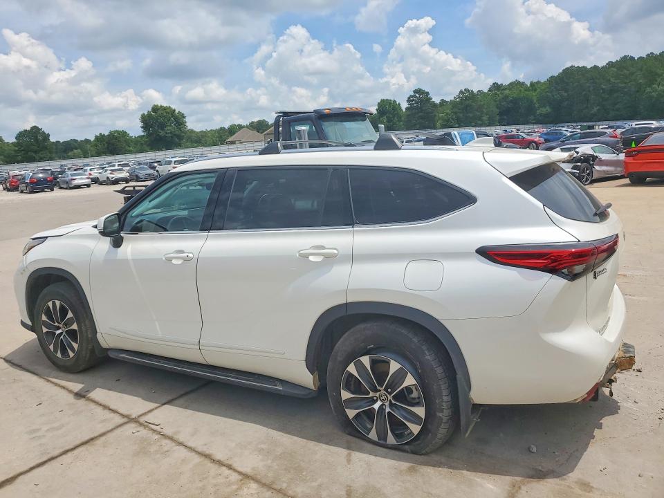 2021 Toyota Highlander VIN 5TDGZRAH2MS063567 COPART salvage auction — UNDERCARRIAGE, Ms - Certificate Of Title, sold $14,600 on 2026-07-02 (photo 2)